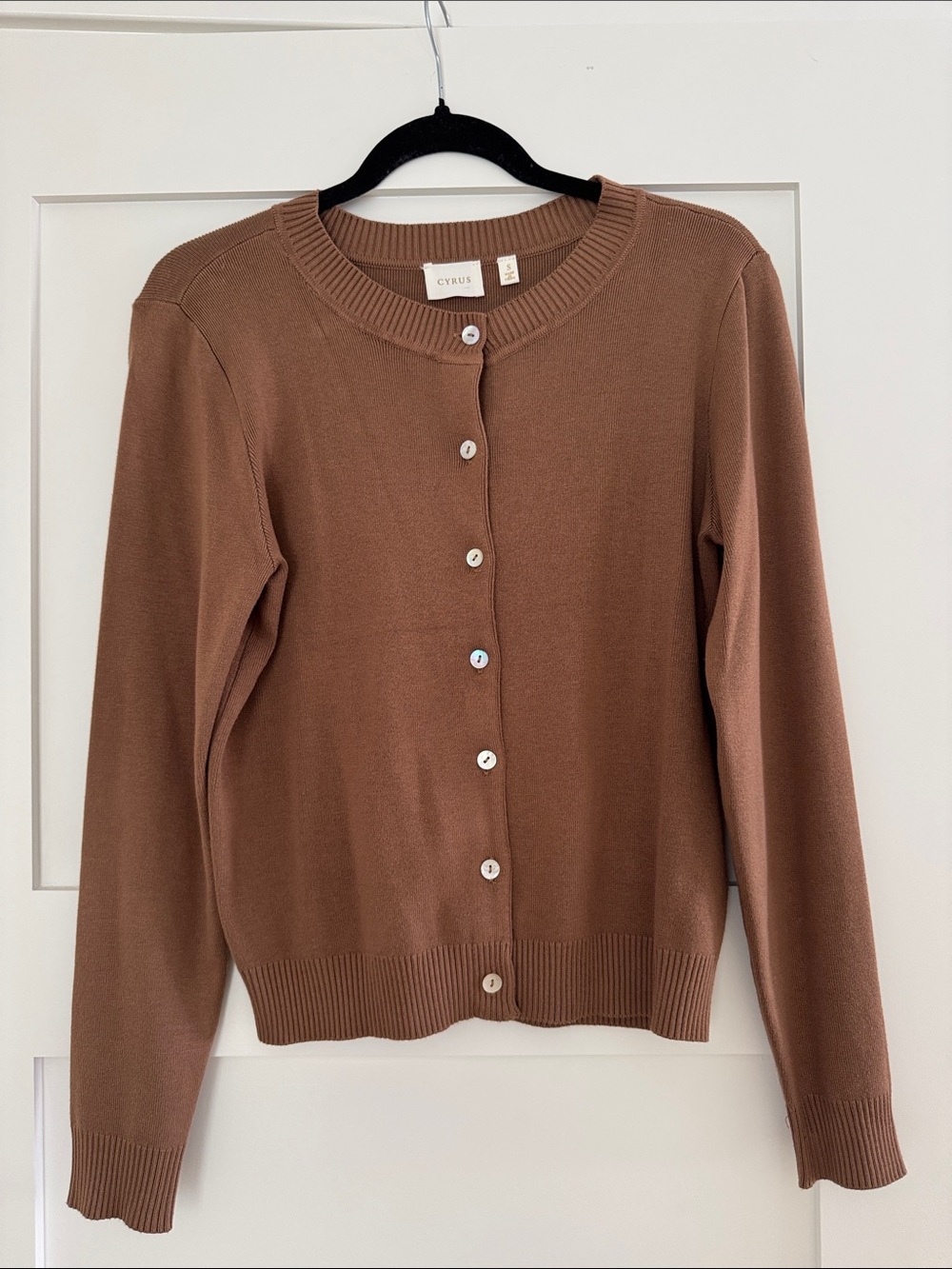 Cyrus Women's Brown Button-Front Cardigan Sweater
